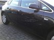 Opel Astra - 1.6 CDTI 81KW BUSINESS+ 5DRS - 1 - Thumbnail