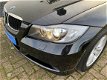 BMW 3-serie - 320i Executive / Xenon/ Stoelverwarming/ Cruise Control/ PDC/ ECC - 1 - Thumbnail