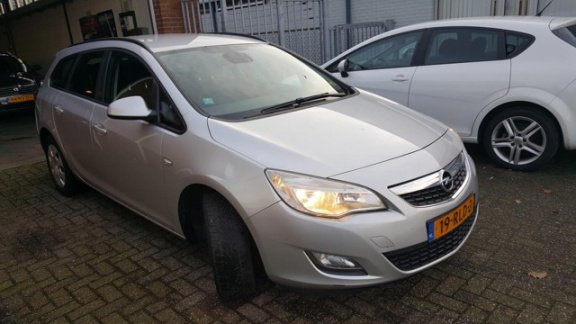 Opel Astra Sports Tourer - 1.4 Edition - 1