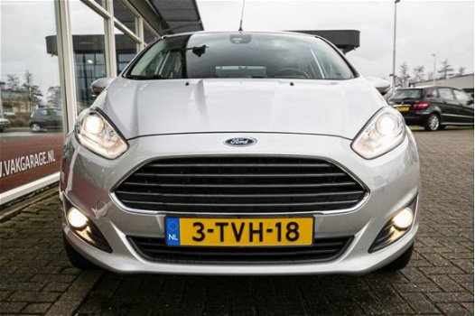 Ford Fiesta - 1.0 Titanium Airco/cruise/navi/lm velgen/pdc/ 5deurs - 1