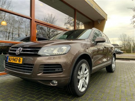 Volkswagen Touareg - 3.0 TDI Highline - 1