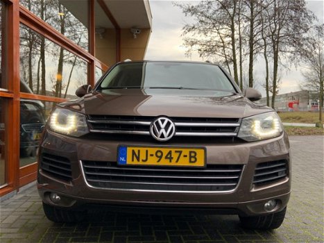 Volkswagen Touareg - 3.0 TDI Highline - 1