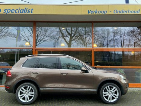 Volkswagen Touareg - 3.0 TDI Highline - 1