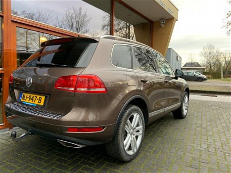 Volkswagen Touareg - 3.0 TDI Highline - 1