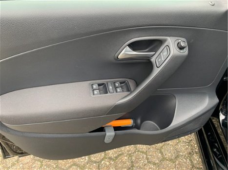 Volkswagen Polo - 1.0TSI 95 pk BlueMotion 5-deurs | Navi | Rijklaar incl. garantie en onderhoud - 1