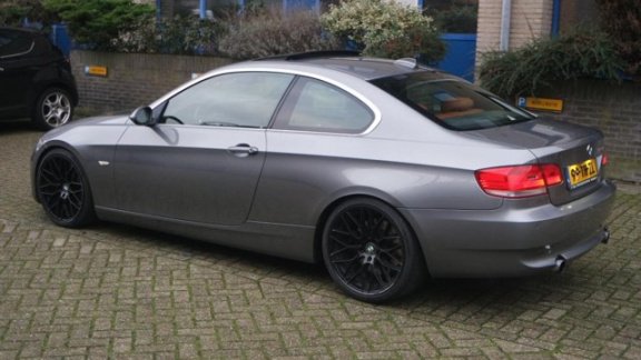 BMW 3-serie Coupé - 335i Coupé Introduction - 1