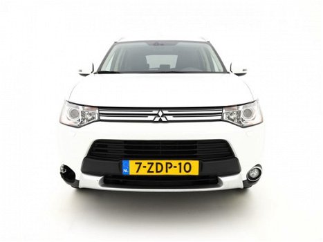 Mitsubishi Outlander - 2.0 PHEV Executive Edition X-Line (EXCL-BTW) *NAVI+XENON+CAMERA+1/2 LEDER - 1