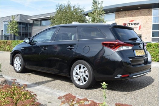 Toyota Auris Touring Sports - 1.8 Hybrid Lease - 1