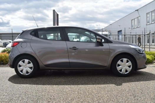 Renault Clio - 0.9 TCe Limited - 1