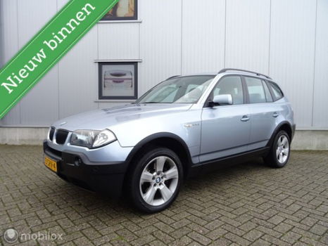 BMW X3 - 2.5i * AUTOMAAT / 4X4 / CRUISE - 1