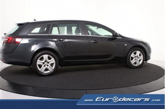 Opel Insignia Sports Tourer - 1.6 CDTi Automaat *Navigatie*Park Assist*Climate Control - 1