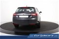 Opel Insignia Sports Tourer - 1.6 CDTi Automaat *Navigatie*Park Assist*Climate Control - 1 - Thumbnail