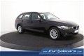 BMW 3-serie Touring - 316 d *Navigatie*Climate Control*Keyless - 1 - Thumbnail