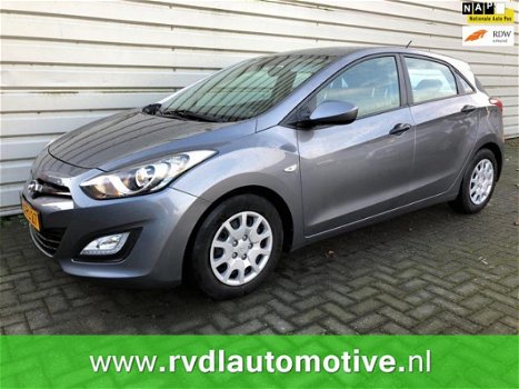 Hyundai i30 - 1.4i i-Drive Cool Airco, Elektr. ramen, Cruise control, APK t/m 2021 - 1