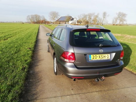 Volkswagen Golf Variant - 1.6 TDI Highline BlueMotion - 1