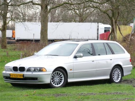 BMW 5-serie Touring - 530d Lifestyle Edition ( INRUIL MOGELIJK ) - 1