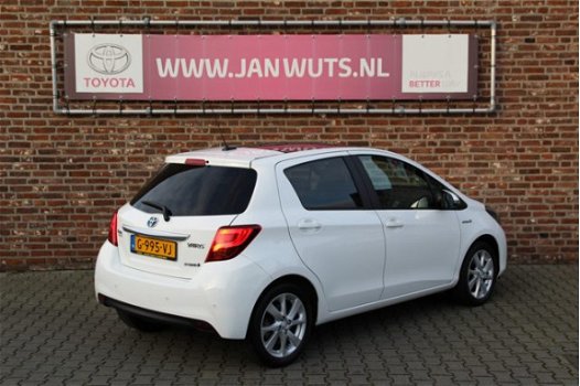 Toyota Yaris - 1.5 Hybrid Dynamic + Panorama + Navi - 1