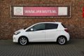 Toyota Yaris - 1.5 Hybrid Dynamic + Panorama + Navi - 1 - Thumbnail