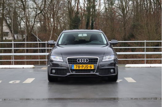 Audi A4 Avant - 1.8 TFSI 120 pk Automaat Pro Line Business | Navigatie | Parkeersensoren | Climatron - 1