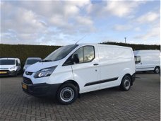 Ford Transit Custom - 2.2 TDCI / L1H1 / Economy Edition / 1e EIGENAAR / TREKHAAK / AIRCO / BIJRIJDER