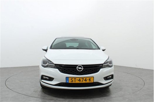 Opel Astra - 1.6 CDTI 136PK INNOVATION | Leerpakket | Winterpakket | AGR stoelen - 1