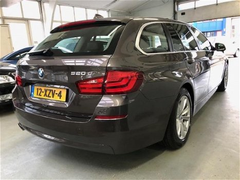 BMW 5-serie Touring - 520d Upgrade Edition Navi|Leder|PDC|Cruise - 1