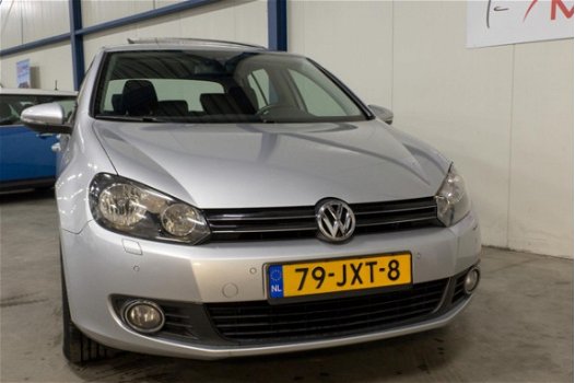 Volkswagen Golf - 1.4 TSI Highline /CLIMA/SCHUIFDAK/NWE APK/NAP - 1