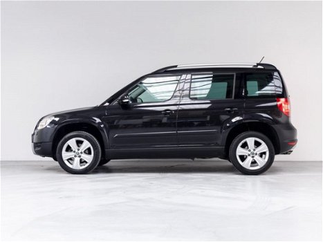 Skoda Yeti - 1.2 TSI Elegance , Navigatie, Parkeersensoren, Climate, Panoramadak - 1