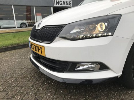 Skoda Fabia Combi - 1.2 TSI Monte Carlo , Cruise, Panorama, Front Splitter, Zwarte spiegelkappen, Ca - 1