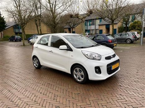 Kia Picanto - 1.0 CVVT DynamicLine Eerste eigenaar / 33.000 NAP / Cruise control / Digitale airco - 1