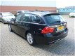 BMW 3-serie Touring - 318d Business Line AUT/FACELIFT/2010 - 1 - Thumbnail