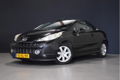 Peugeot 207 CC - 1.6 VTi Première [CLIMATE CONTROL, VOL LEDER, LM-VELGEN, NIEUWSTAAT] - 1 - Thumbnail