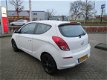 Hyundai i20 - 1.1 CRDi i-Motion - 1 - Thumbnail