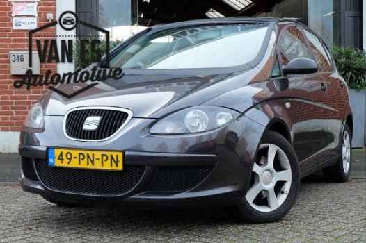 Seat Altea - 1.6 Reference / Nieuwe D-riem / Airco / Cruise control - 1