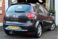 Seat Altea - 1.6 Reference / Nieuwe D-riem / Airco / Cruise control