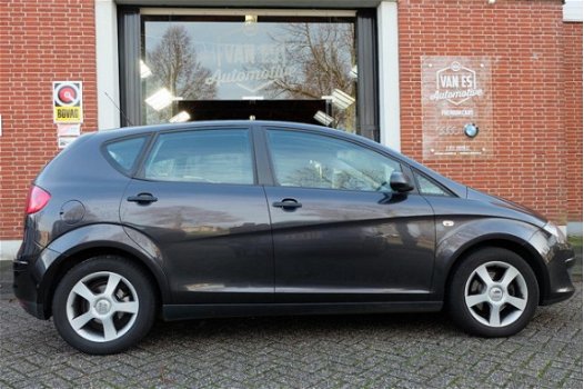 Seat Altea - 1.6 Reference / Nieuwe D-riem / Airco / Cruise control - 1