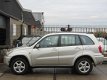 Toyota RAV4 - 2.0-16V VVT-i Sol 1e EIG/ Dealer onderhouden - 1 - Thumbnail