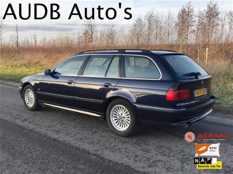 BMW 5-serie Touring - 528i Executive - 1