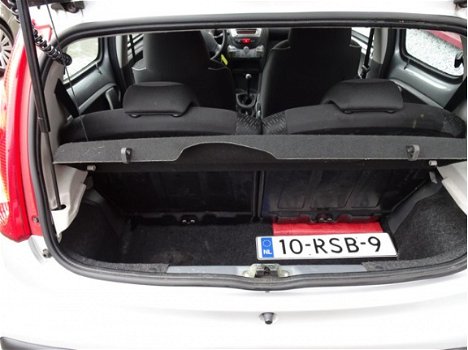 Peugeot 107 - 1.0-12V XS // Airco // 5-drs // 136 DKM NAP // - 1