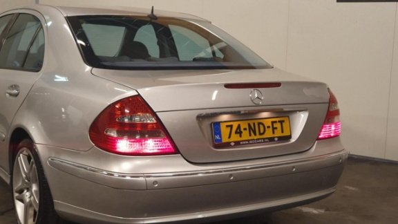 Mercedes-Benz E-klasse - 200 K. Avantgarde Xenon 18