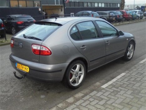 Seat Leon - 1.6-16V Sport , Airco, Cruise - 1