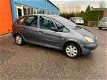 Citroën Xsara Picasso - 1.8i-16V Différence 2 - 1 - Thumbnail