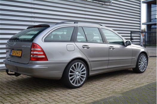 Mercedes-Benz C-klasse Combi - 180 K. Automaat Topstaat/Dealer onderhouden - 1