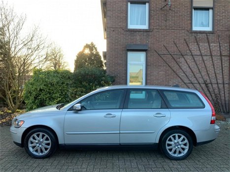 Volvo V50 - 2.0 Edition II Nette/PDC/Goed Onder - 1