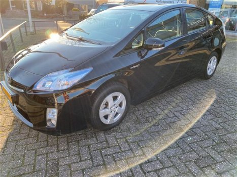 Toyota Prius - 1.8 Comfort Business Pack, clima, cruise, navi - 1