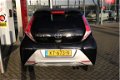 Toyota Aygo - 5-DRS X-SPORT 1E EIGENAAR LMV NL-AUTO - 1 - Thumbnail