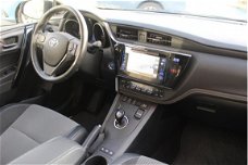 Toyota Auris - 1.8 HYBRID LEASE PRO LED NL-AUTO NAVI 1E EIG