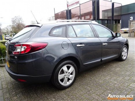 Renault Mégane Estate - 1.4 TCe 130 Dynamique / PDC - 1