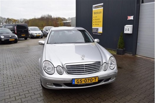 Mercedes-Benz E-klasse - 2, 4 elegance - 1