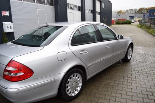 Mercedes-Benz E-klasse - 2, 4 elegance - 1